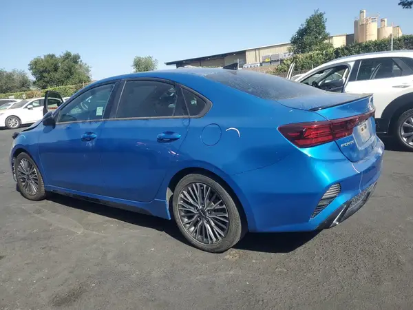 3KPF54AD6PE587259 2023 KIA FORTE - Image 2