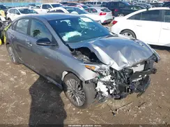 3KPF54AD6PE587892 2023 KIA FORTE