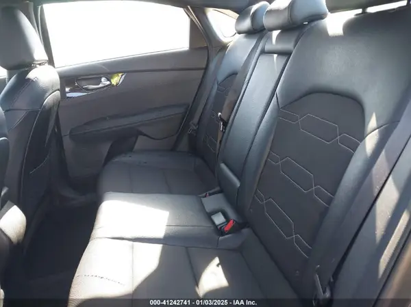 3KPF54AD6PE591005 2023 KIA FORTE - Image 8
