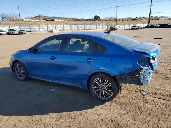3KPF54AD6PE594373 2023 KIA FORTE - Image 2
