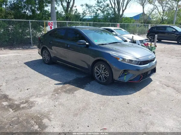3KPF54AD6PE602195 2023 KIA FORTE - Image 1