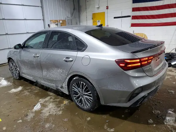 3KPF54AD6PE607574 2023 KIA FORTE - Image 2