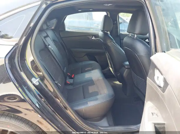 3KPF54AD6PE615268 2023 KIA FORTE - Image 8