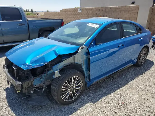 3KPF54AD6PE622771 2023 KIA FORTE - Image 1