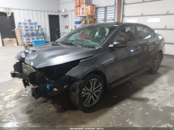 3KPF54AD6PE629896 2023 KIA FORTE - Image 2