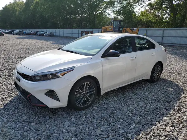 3KPF54AD6PE638582 2023 KIA FORTE - Image 1