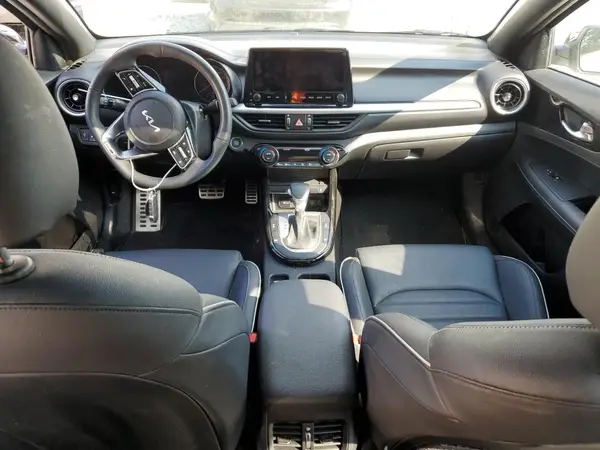 3KPF54AD6PE638582 2023 KIA FORTE - Image 8