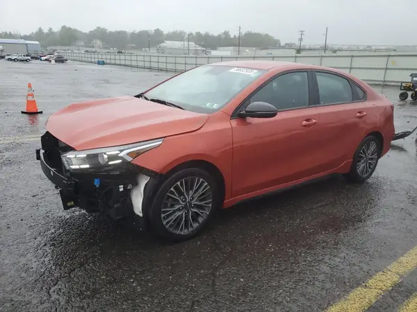 3KPF54AD6PE645015 2023 KIA FORTE - Image 1