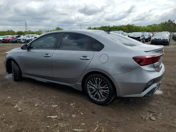 3KPF54AD6PE647573 2023 KIA FORTE - Image 2