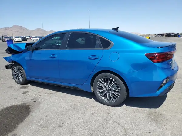 3KPF54AD6PE649338 2023 KIA FORTE - Image 2