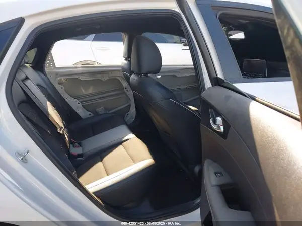 3KPF54AD6PE649839 2023 KIA FORTE - Image 8