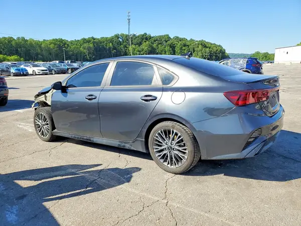 3KPF54AD6PE649887 2023 KIA FORTE - Image 2