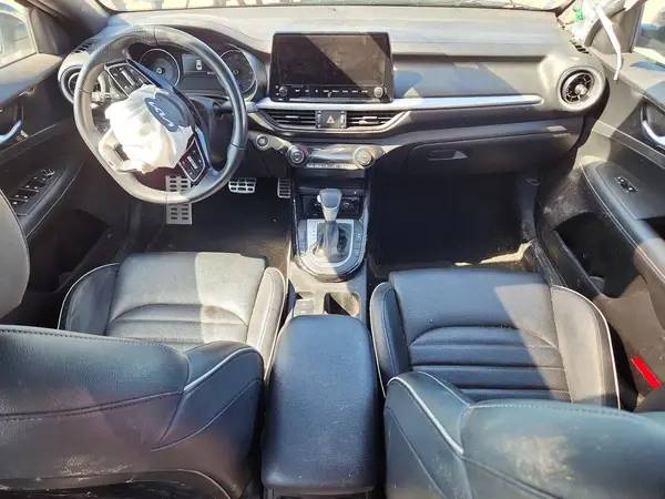 3KPF54AD6PE650957 2023 KIA FORTE - Image 8