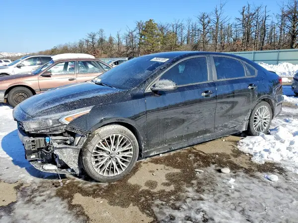 3KPF54AD6PE653938 2023 KIA FORTE - Image 1