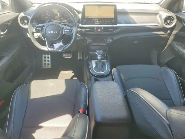 3KPF54AD6PE658458 2023 KIA FORTE - Image 8
