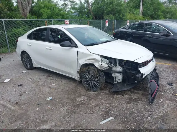 3KPF54AD6PE659352 2023 KIA FORTE - Image 1
