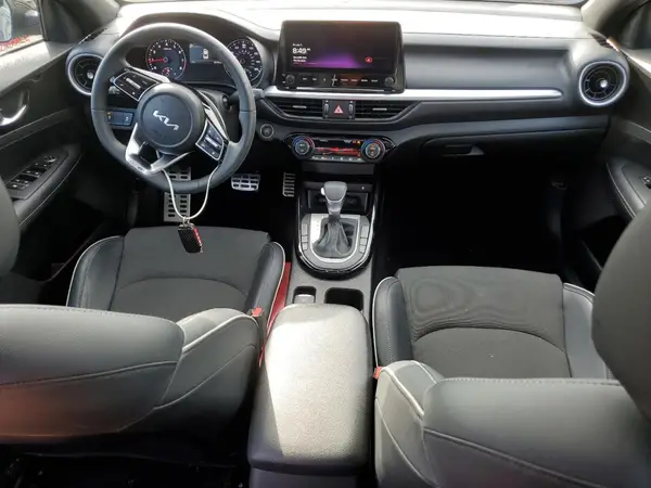 3KPF54AD6PE660498 2023 KIA FORTE - Image 8