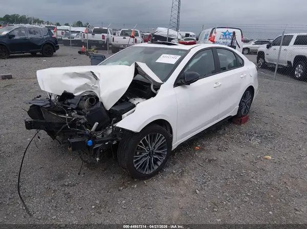 3KPF54AD6PE668343 2023 KIA FORTE - Image 2