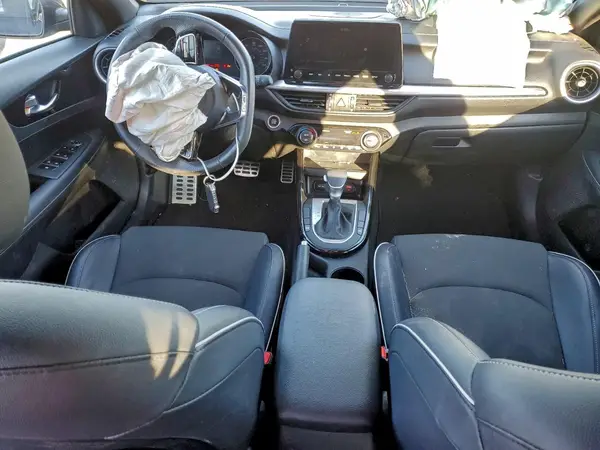 3KPF54AD6PE668407 2023 KIA FORTE - Image 8
