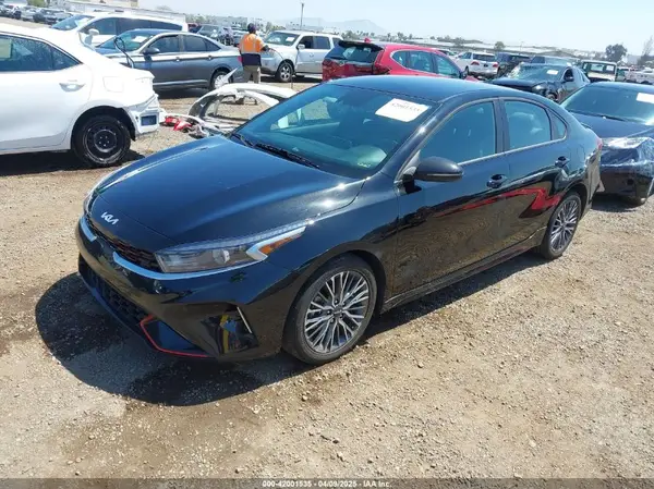 3KPF54AD6PE672764 2023 KIA FORTE - Image 2