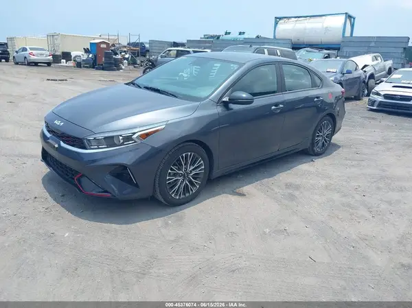 3KPF54AD6PE676474 2023 KIA FORTE - Image 2