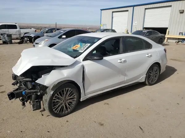 3KPF54AD6PE676698 2023 KIA FORTE - Image 1