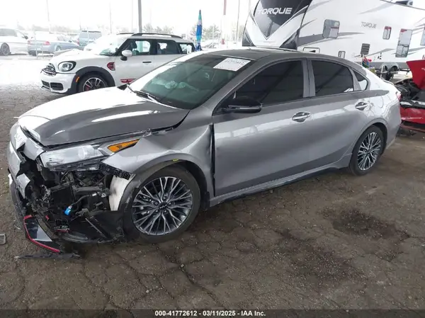 3KPF54AD6PE681500 2023 KIA FORTE - Image 2