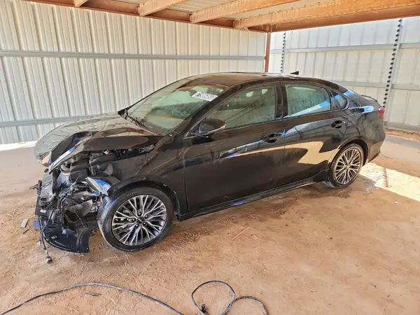 3KPF54AD6PE688754 2023 KIA FORTE - Image 1