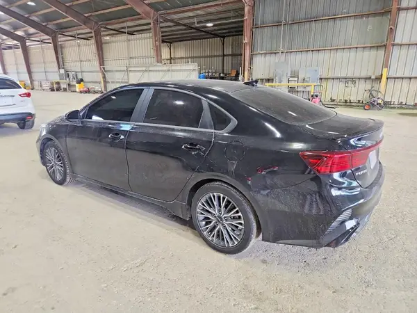 3KPF54AD6RE691317 2024 KIA FORTE - Image 2