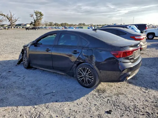 3KPF54AD6RE700923 2024 KIA FORTE - Image 2