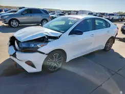 3KPF54AD6RE702638 2024 KIA FORTE