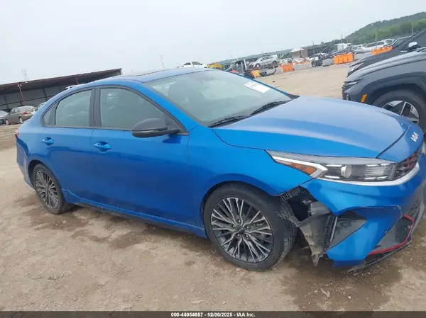 3KPF54AD6RE704647 2024 KIA FORTE - Image 8