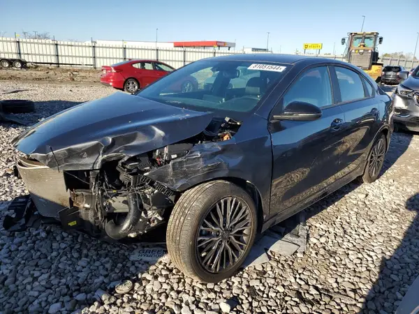 3KPF54AD6RE706222 2024 KIA FORTE - Image 1