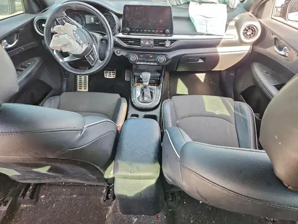 3KPF54AD6RE711033 2024 KIA FORTE - Image 8