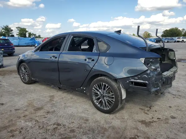 3KPF54AD6RE711484 2024 KIA FORTE - Image 2