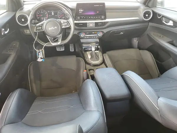 3KPF54AD6RE711520 2024 KIA FORTE - Image 8