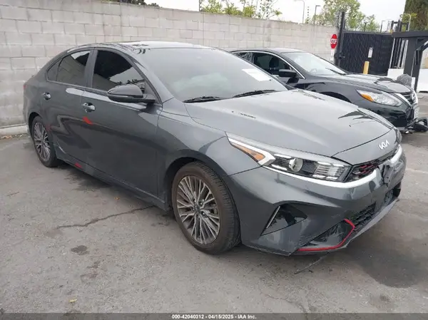 3KPF54AD6RE713168 2024 KIA FORTE - Image 1