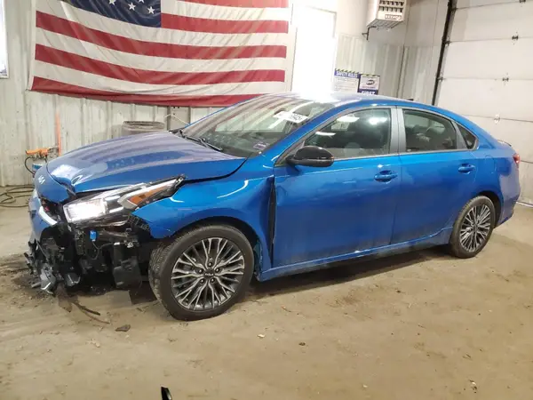 3KPF54AD6RE717382 2024 KIA FORTE - Image 1