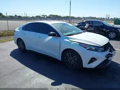 3KPF54AD6RE723408 2024 KIA FORTE