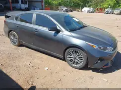 3KPF54AD6RE724915 2024 KIA FORTE