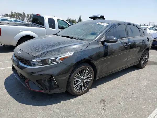 3KPF54AD6RE728477 2024 KIA FORTE - Image 1