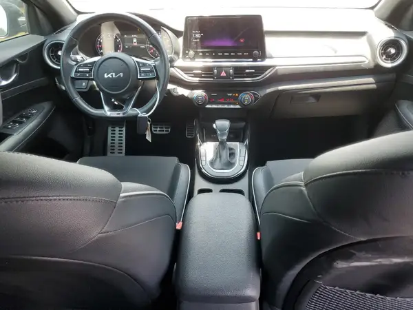 3KPF54AD6RE728477 2024 KIA FORTE - Image 8