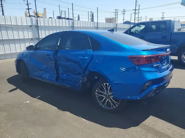 3KPF54AD6RE735297 2024 KIA FORTE - Image 2