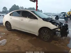 3KPF54AD6RE739768 2024 KIA FORTE