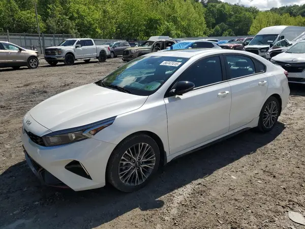 3KPF54AD6RE741357 2024 KIA FORTE - Image 1