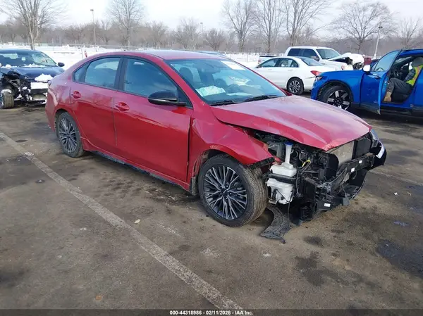 3KPF54AD6RE743237 2024 KIA FORTE - Image 1