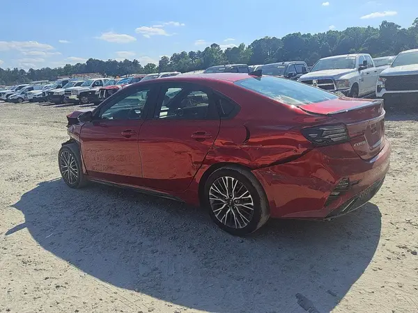 3KPF54AD6RE748714 2024 KIA FORTE - Image 2