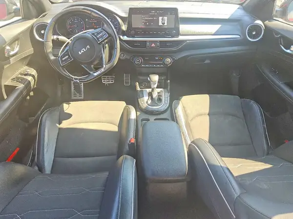 3KPF54AD6RE748714 2024 KIA FORTE - Image 8