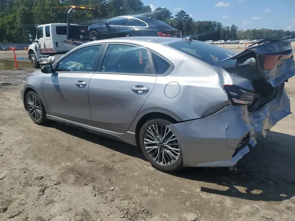 3KPF54AD6RE753010 2024 KIA FORTE - Image 2