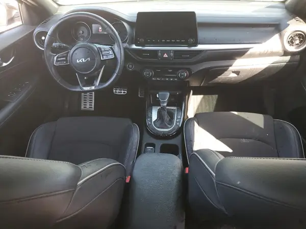 3KPF54AD6RE757154 2024 KIA FORTE - Image 8